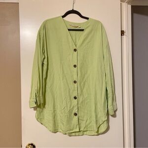 Soft Surroundings Green Lightweight Button Down Shirt Size L